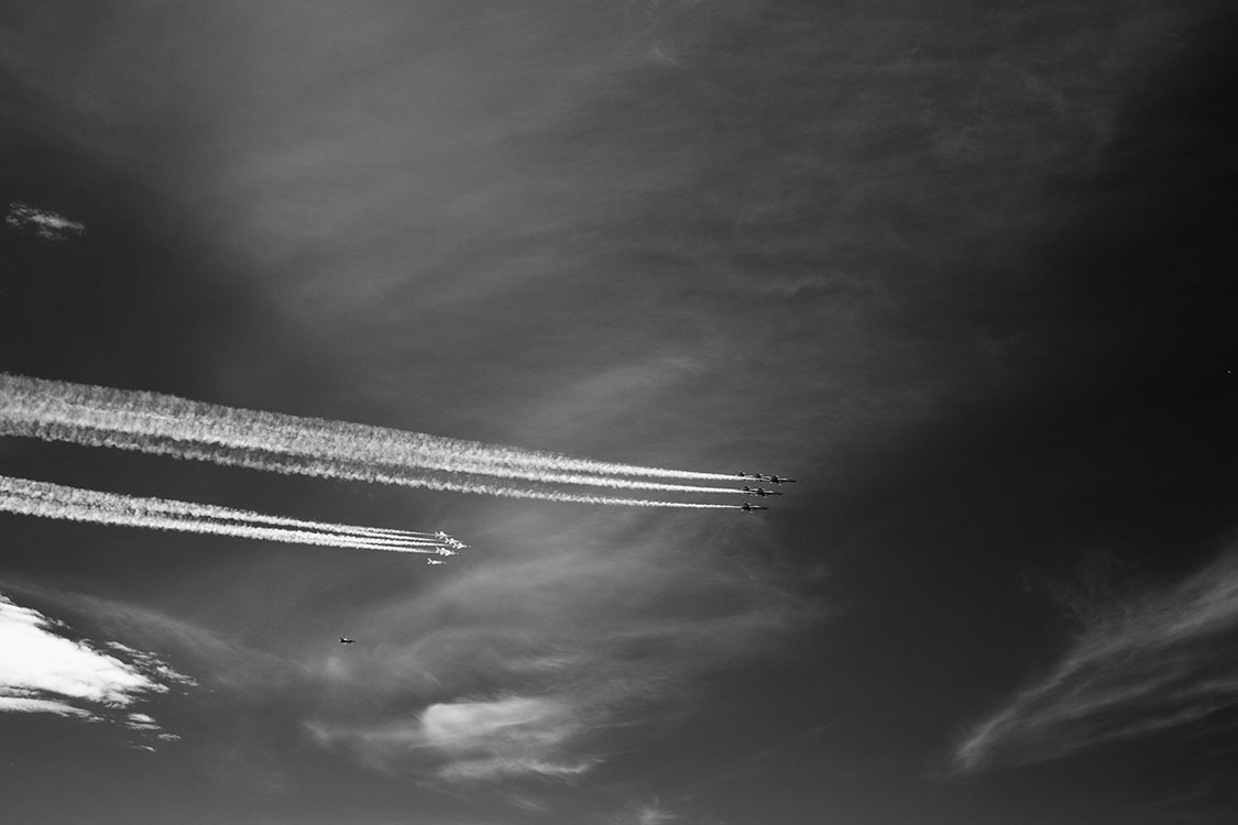 Infrared Sky with Teams of High Performance Acrobatic Jets in Flight.